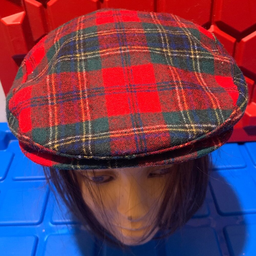 VINTAGE PENDLETON WOOL PLAID PEAK CAPS SIZE M